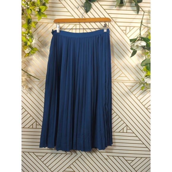 MODCLOTH Women's Blue Pleated Flowy Button Midi Skirt Clasp Side Size Medium - Picture 5 of 5